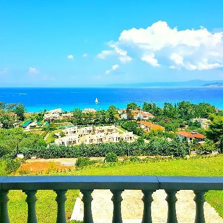 Bungalow White And Suits Ξενοδοχείο