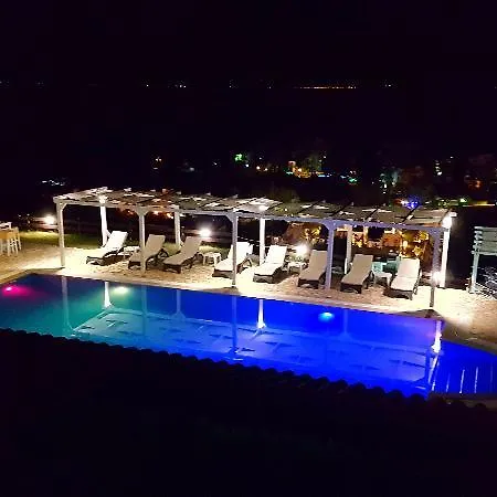 Bungalow White And Suits Hotel Chalkidiki