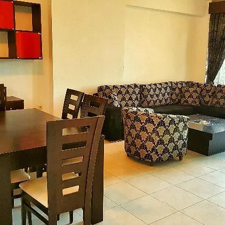 Hotel Bungalow White And Suits 5*