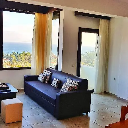 Hotel Bungalow White And Suits 5*