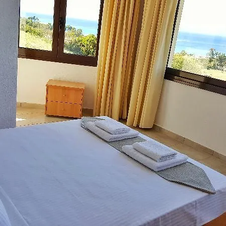 Bungalow White And Suits Hotel 5*